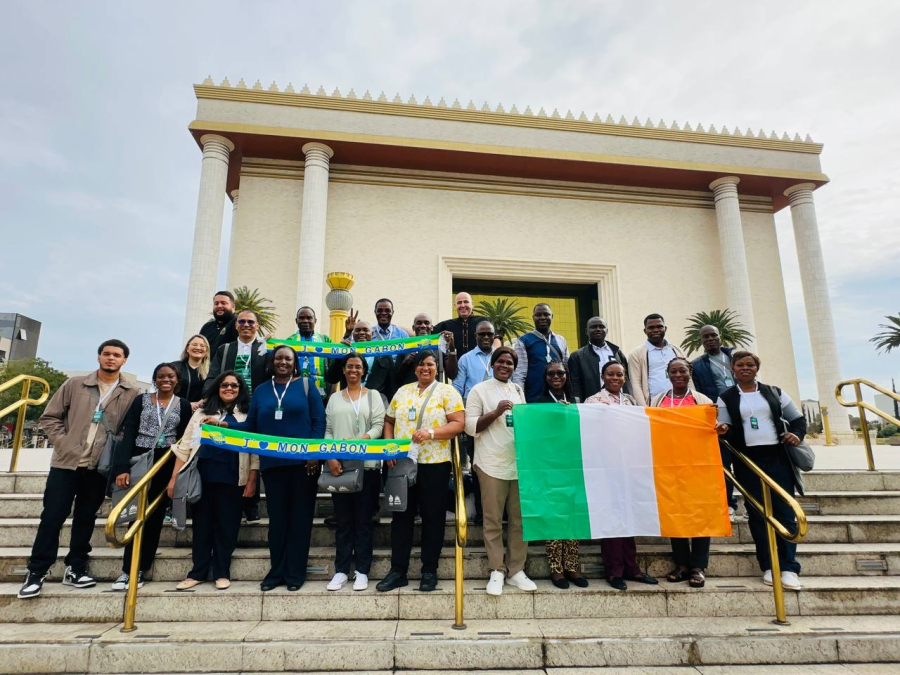 CMCF: Alunos do Gabão e Costa do Marfim chegam ao Templo de Salomão 